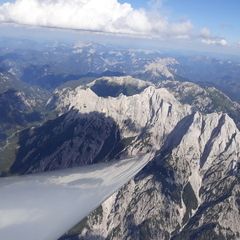 Flugwegposition um 15:06:34: Aufgenommen in der Nähe von Admont, Österreich in 3090 Meter